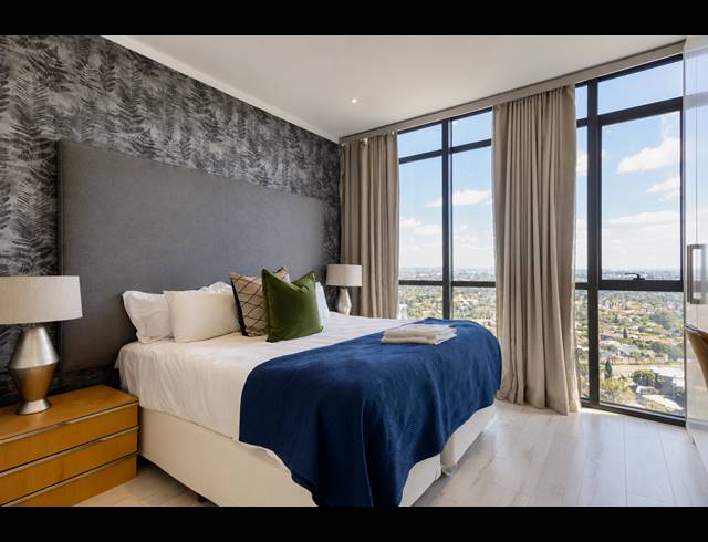 4 BEDROOM PENTHOUSE FOR SALE IN MORNINGSIDE